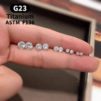 2pcs Preprost Cirkon Uhani G23 Titana Materiala Srebro Mini Uhani Nastavite z AAA+ CZ dragih kamnov, Moda Lady Piercing Nakit